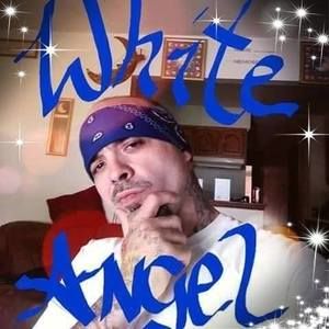 Meet your Posher, Leon